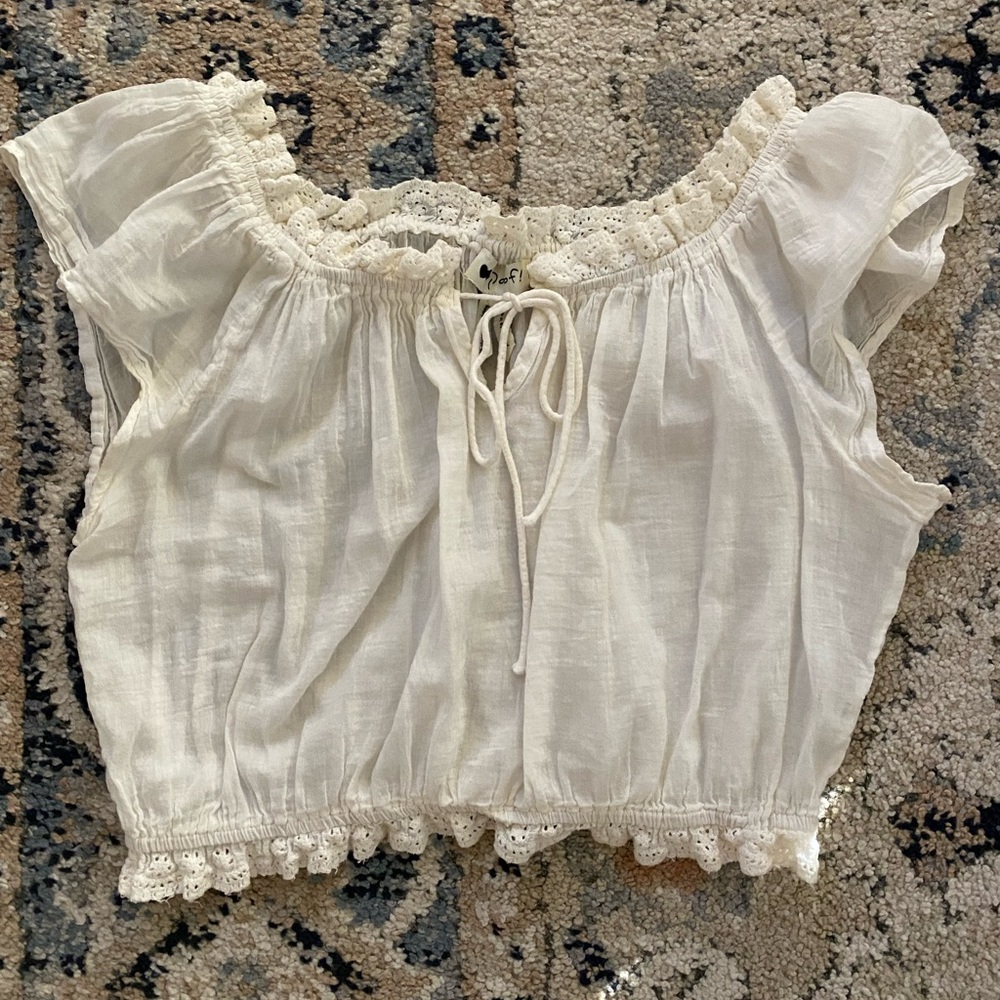 Vintage lace cropped top